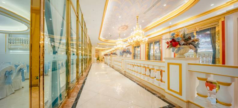 西拉大酒店(重庆弹子石店)图片