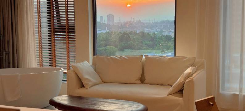 Mon Chéri ·梦雪丽酒店(乐山市高铁站世豪广场店)图片