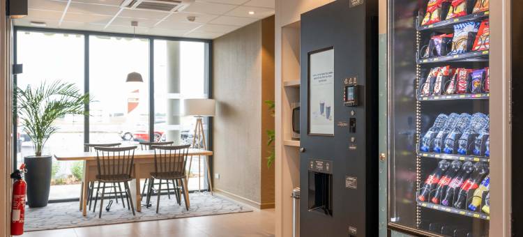 圣杰尔德马雷讷奥瑟戈尔 B&B 酒店(B&B Hotel Saint-Geours-De-Maremne Hossegor)图片