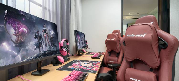 TNT电竞酒店(贺州灵峰广场贺州站店)图片