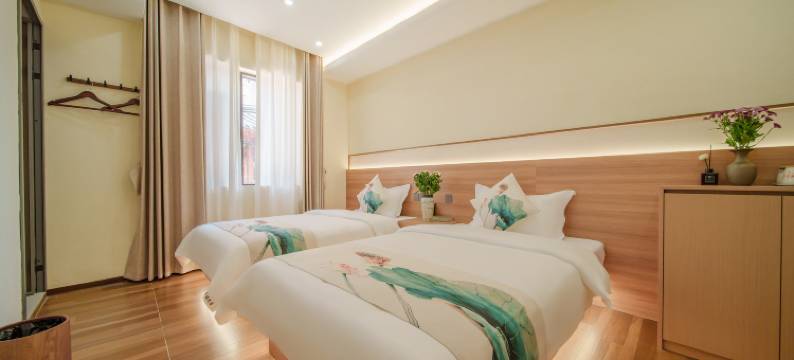 芊禧ViewTheScenery观景民宿(建水古城店)图片