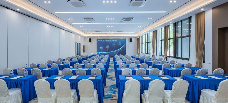 君澜·安吉天空之城度假酒店图片