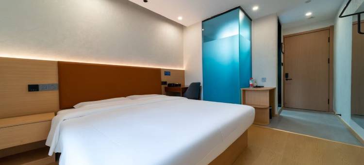 裕华精品酒店(文安丰利路店)图片