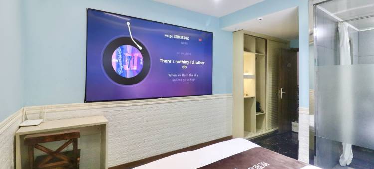 鸿尊酒店(营口火车站深港购物中心店)图片