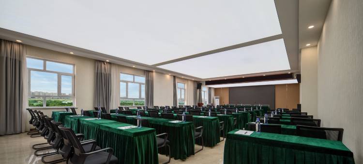 阿拉尔沙枣花香大酒店(胡杨河商业街塔里木大学店)图片