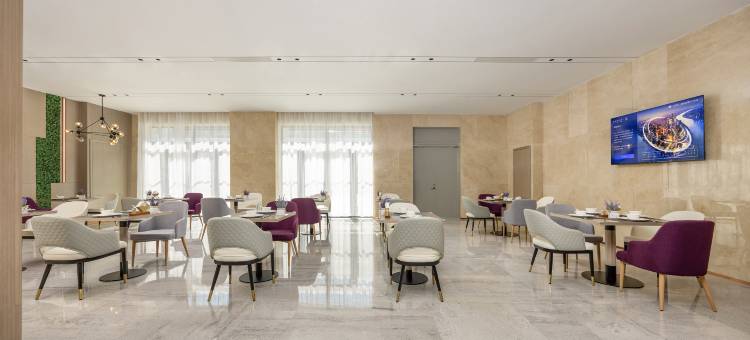 麗枫酒店(高铁站博乐亿达城市广场店)图片