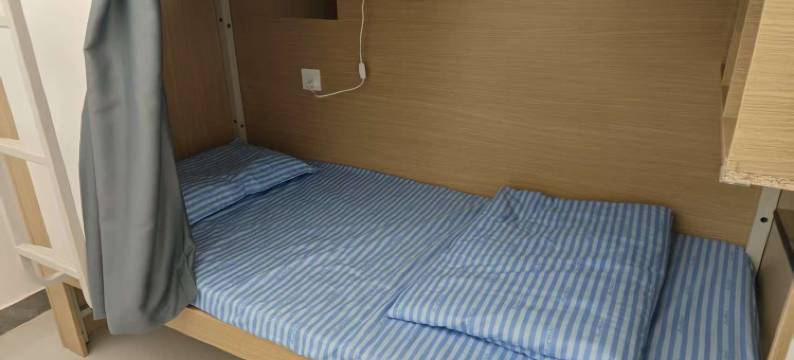 优格青年民宿(临沂站店)图片