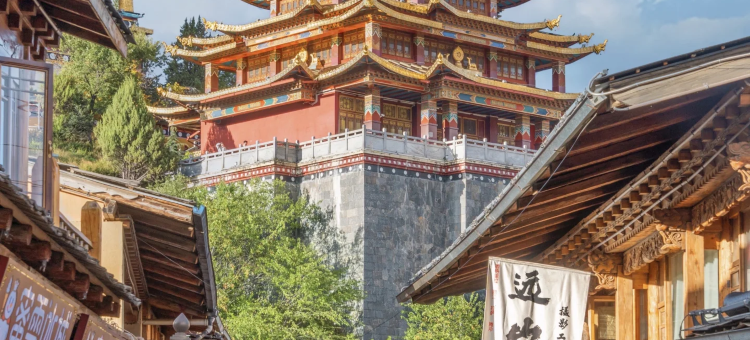 欢途・云泊・Cloud Haven・月光城畔恒压供氧度假美宿(独克宗古城店)图片