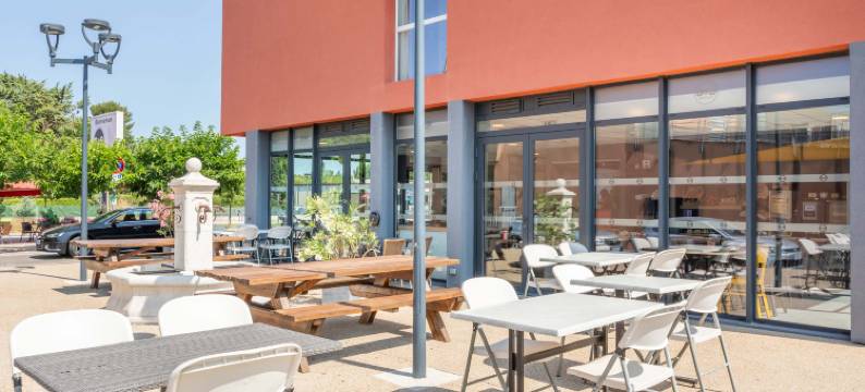 文奈尔斯普罗旺斯B＆B酒店(B&B Hotel Aix en Provence Venelles)图片