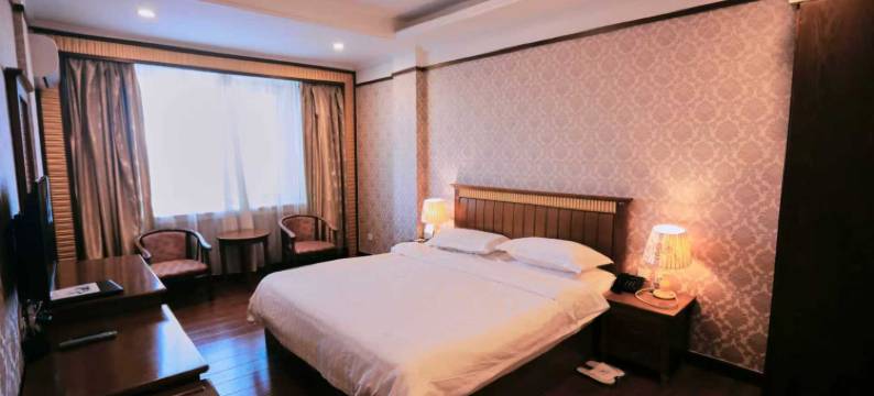 嘉荫商务酒店图片