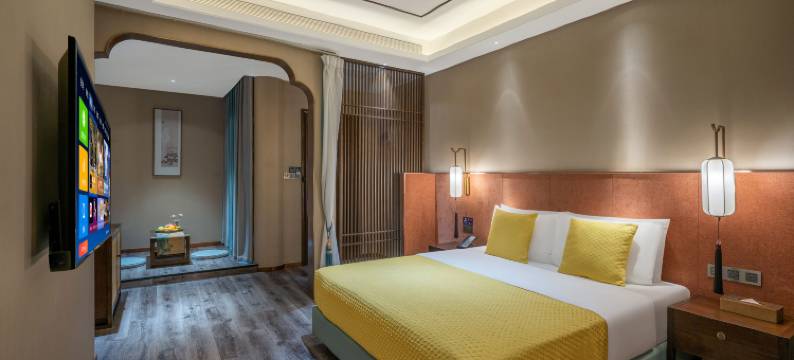 开封清明上河园鼓楼广场｜御和府•古典园林度假酒店图片