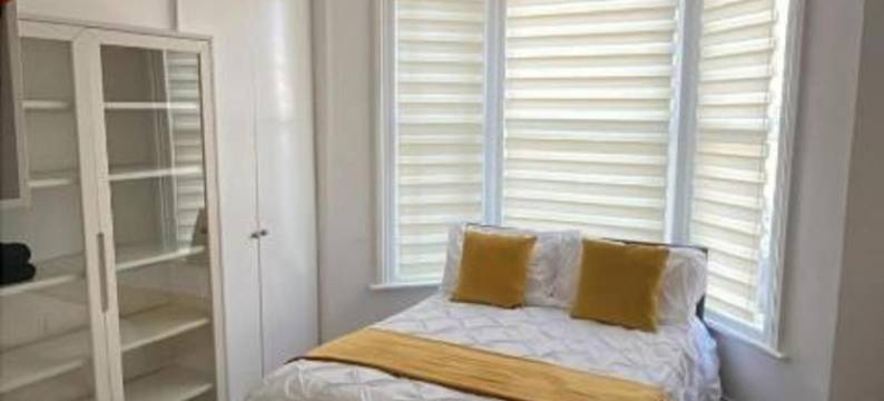 托特纳姆城市住宿,七姐妹火车站酒店(Tottenham City Stays, Opposite Seven Sisters Train Station)图片