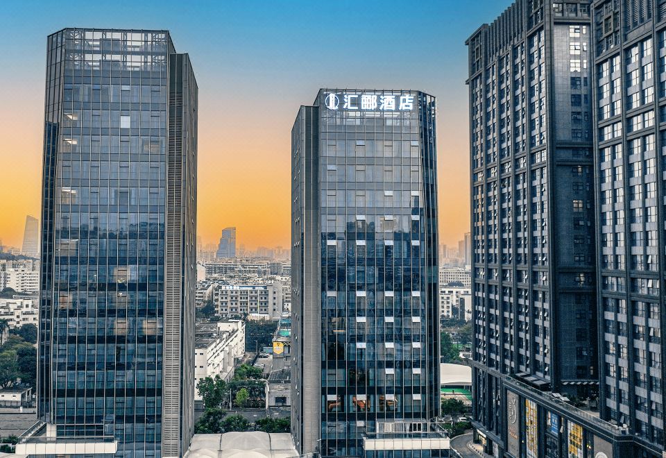 珠海滙郦酒店（拱北口岸富华里店）外景图