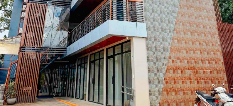 RedDoorz Premium at Top View Inn Palawan图片