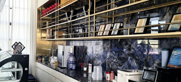 平潭锦尚海景度假酒店(平潭岛蓝眼泪观景点店)图片
