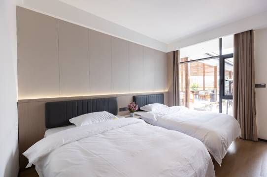 普者黑山水田园驿站