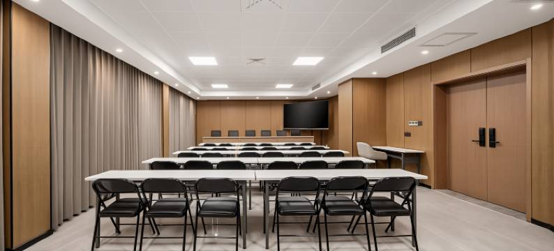 清漫酒店(开封清明上河园店)图片