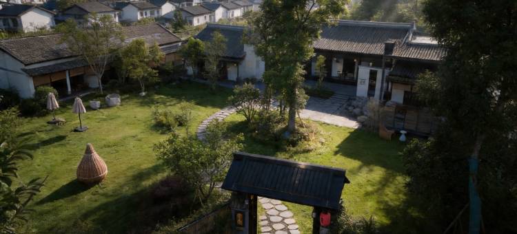 无离·庭院丨山麓私汤民宿(什邡湔氐店)图片