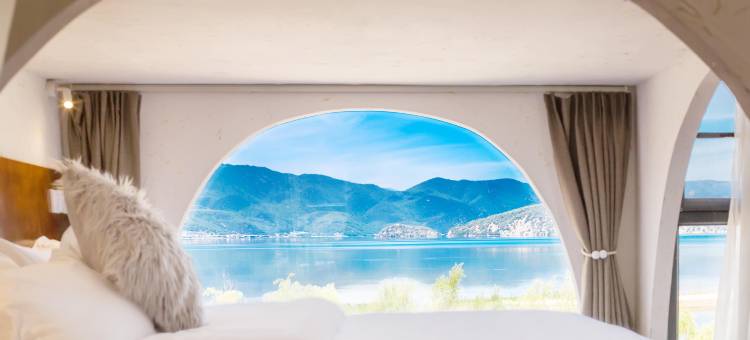 泸沽湖咕噜家湖景智能度假民宿图片