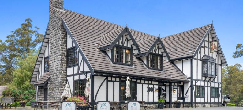 狐狸与猎犬历史酒店(The Fox and Hounds Historic Hotel)图片