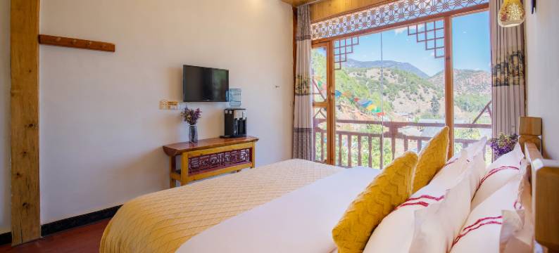 远方的家·Firelight丨篝火晚会演出客栈(泸沽湖小洛水村店)图片