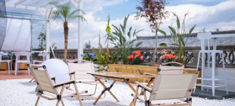 万合露天花园酒店(大理古城店)图片