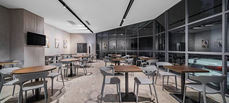 希亚酒店(茂名人民南高铁火车站店)图片