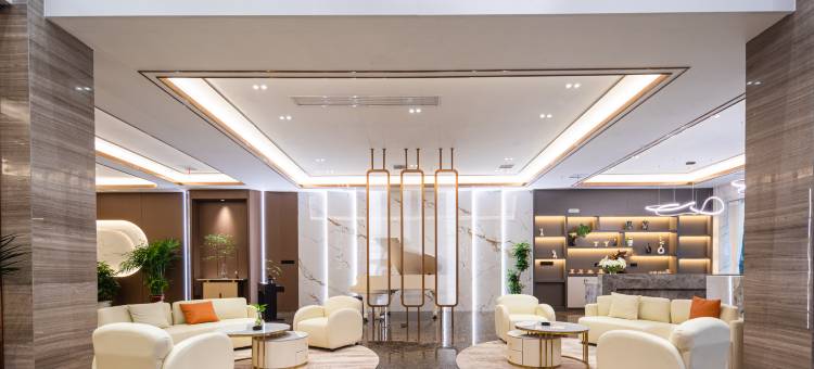 鄂州克里司汀酒店(洋澜高铁市民中心店)图片