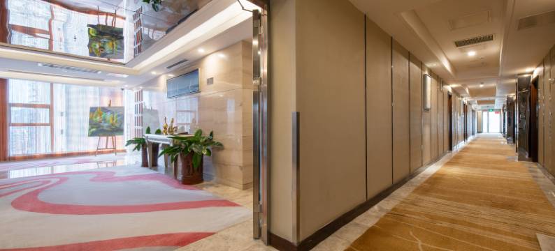 珠海L酒店(拱北口岸高铁站店)图片