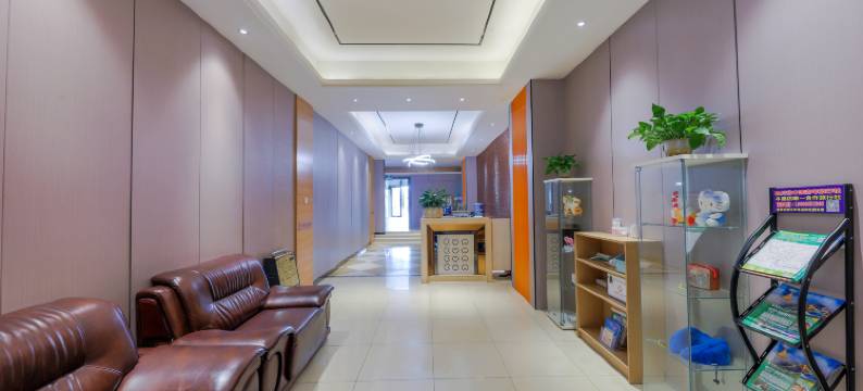 巢壳连锁酒店(成都犀浦天河路地铁站店)图片