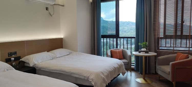 大方悦程民宿(奢香古镇店)图片