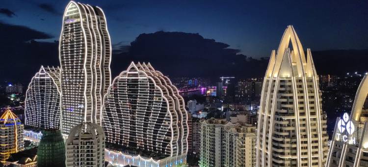 星辰山海酒店(告庄星光夜市店)图片