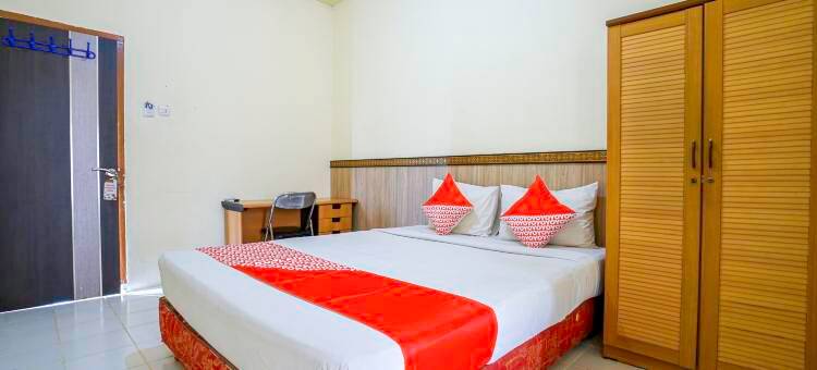 OYO Life 2502沙雅利亚特里安塔玛寄宿(OYO Life 2502 Syariah Triantama Kost)图片