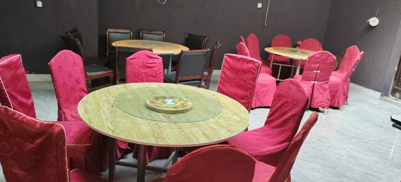 襄东酒店(襄阳东站华侨城奇幻度假区店)图片