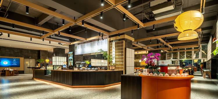 上海徐家汇八万人体育场趣栗酒店图片