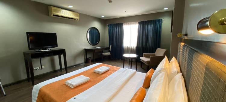 碧瑶伯纳姆套房酒店(Baguio Burnham Suites)图片