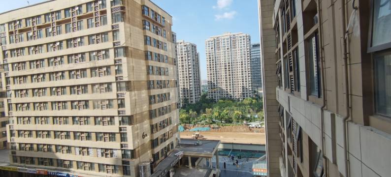 柚见青春轻奢酒店图片