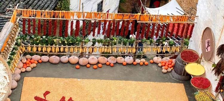 云季酒店(婺源文化广场弦高古城历史文化街区店)图片