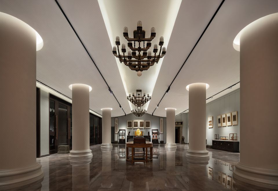 Hengdian Film and Television City Longjing Yuyu Yinshu Hotel Overview