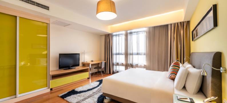 西安德泉酒店(西安交通大学兴庆宫地铁站店)图片