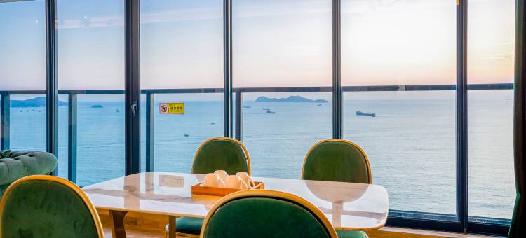 惠州惠东维铂湾海景美宿(万科双月湾三期店)图片
