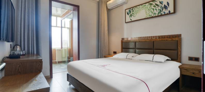 奎屯良栖庭院酒店图片