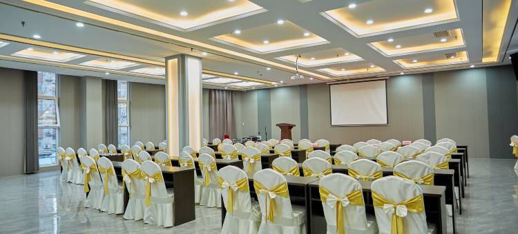 临西盛世商务酒店(阳光公园店)图片