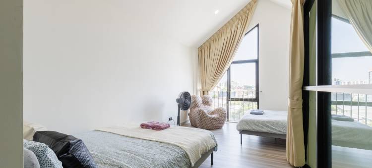 曼谷四卧独栋别墅近尚泰购物中心 九世皇家公园(Bangkok Four-Bedroom Single Family Villa [near Sangtai Shopping Center + Royal Park])图片