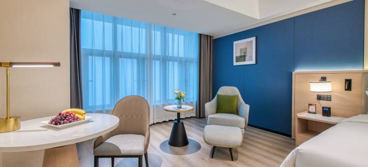 丽呈熹玥·思薇娜Hotel(广州沙园地铁站太古仓店)图片