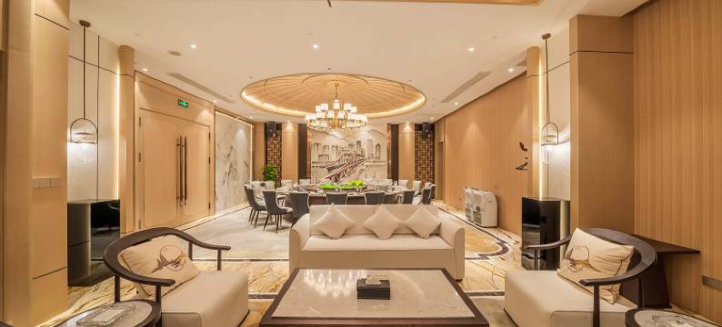 重庆华商国际会议中心(工商大学轻轨站店)图片