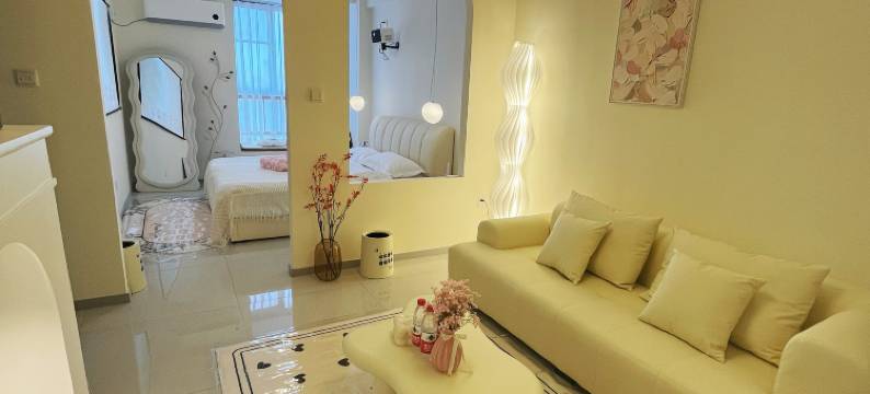 南北小栈民宿(许昌万达店)图片