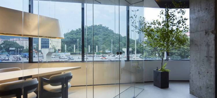 美住·悦熊酒店(柳州马鞍山公园窑埠古镇店)图片