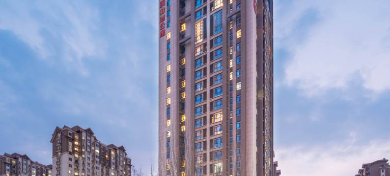 艾格嘉酒店(银川育成中心枫林湾店)图片
