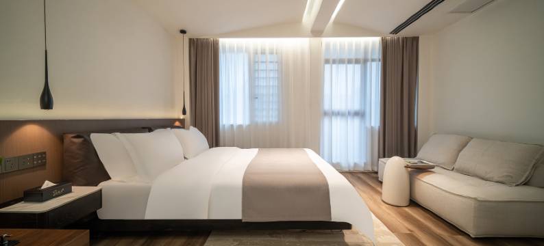 安顺安然居民宿(苗岭屯堡古镇店)图片